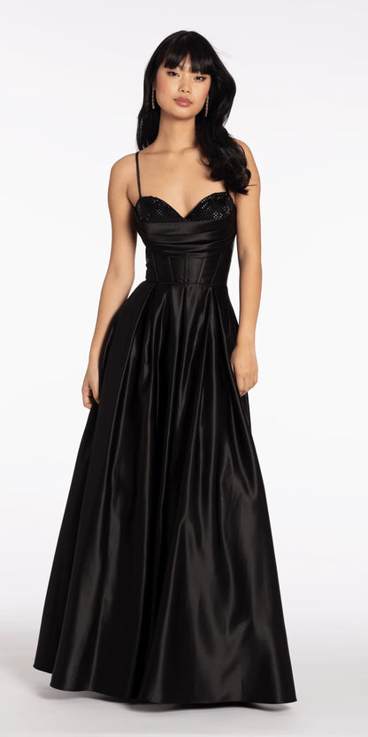 Robes de soirée en satin avec corset à bustier à paillettes, bretelles spaghetti, dos lacé et poches