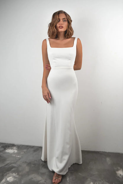 Square Neck Satin Sheath Wedding Dress Sleeveless Minimalist Slim Fit Bridal Dress