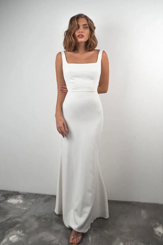 Square Neck Satin Sheath Wedding Dress Sleeveless Minimalist Slim Fit Bridal Dress