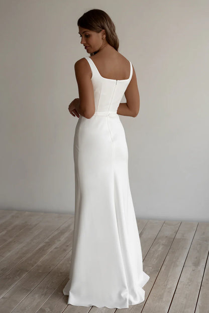 Square Neck Satin Sheath Wedding Dress Sleeveless Minimalist Slim Fit Bridal Dress