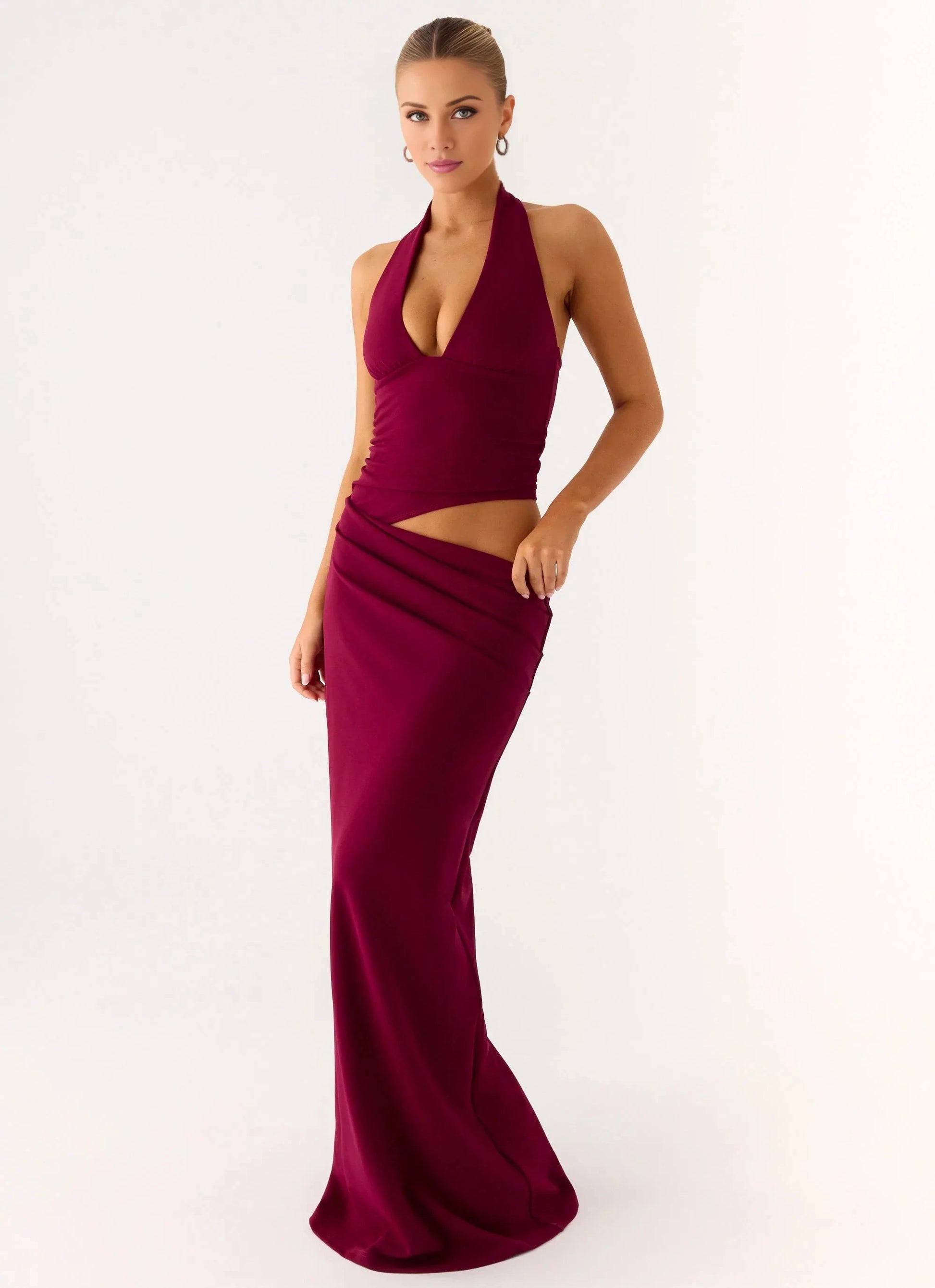Statement-Making Sheath Halter Neck Sleeveless Backless Cut-Out Floor-Length Evening Dress by YiHuiw