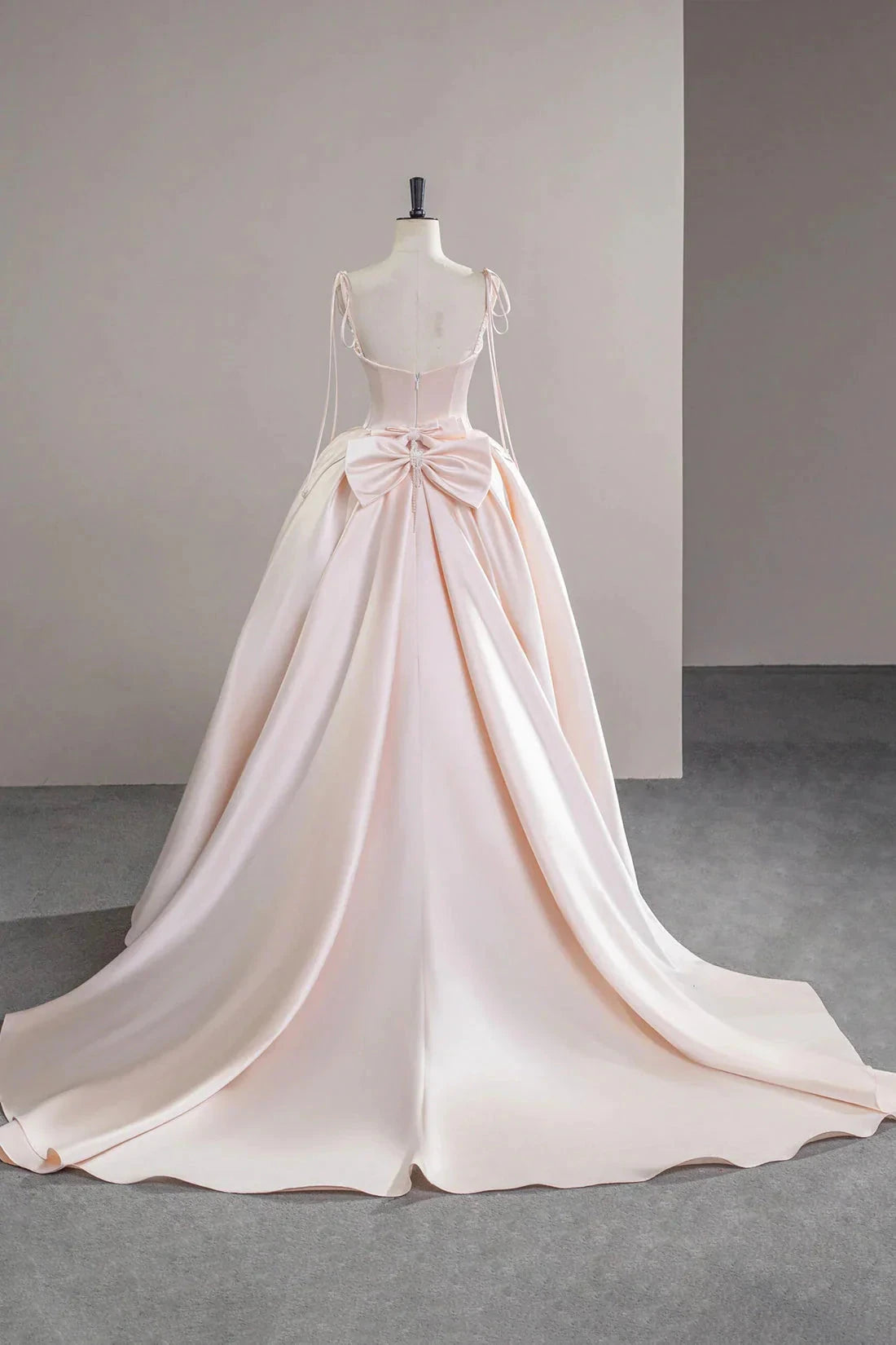 Strap Satin Long Prom Dress Beautiful A-Line Evening Party Dress simple gentle atmospheric and unique desi Brin by YiHuiw