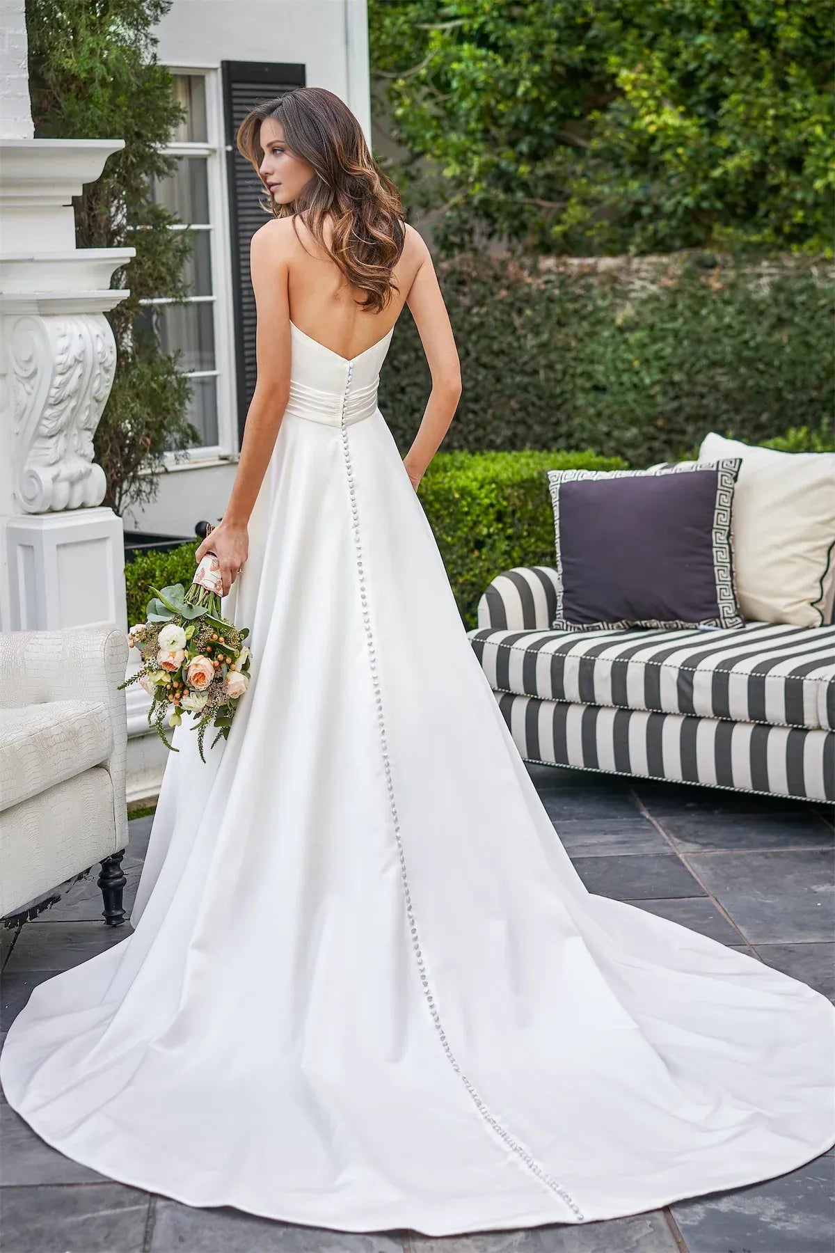 Sweetheart Satin Button Back Wedding Dress - Yihuiw by Yihuiw