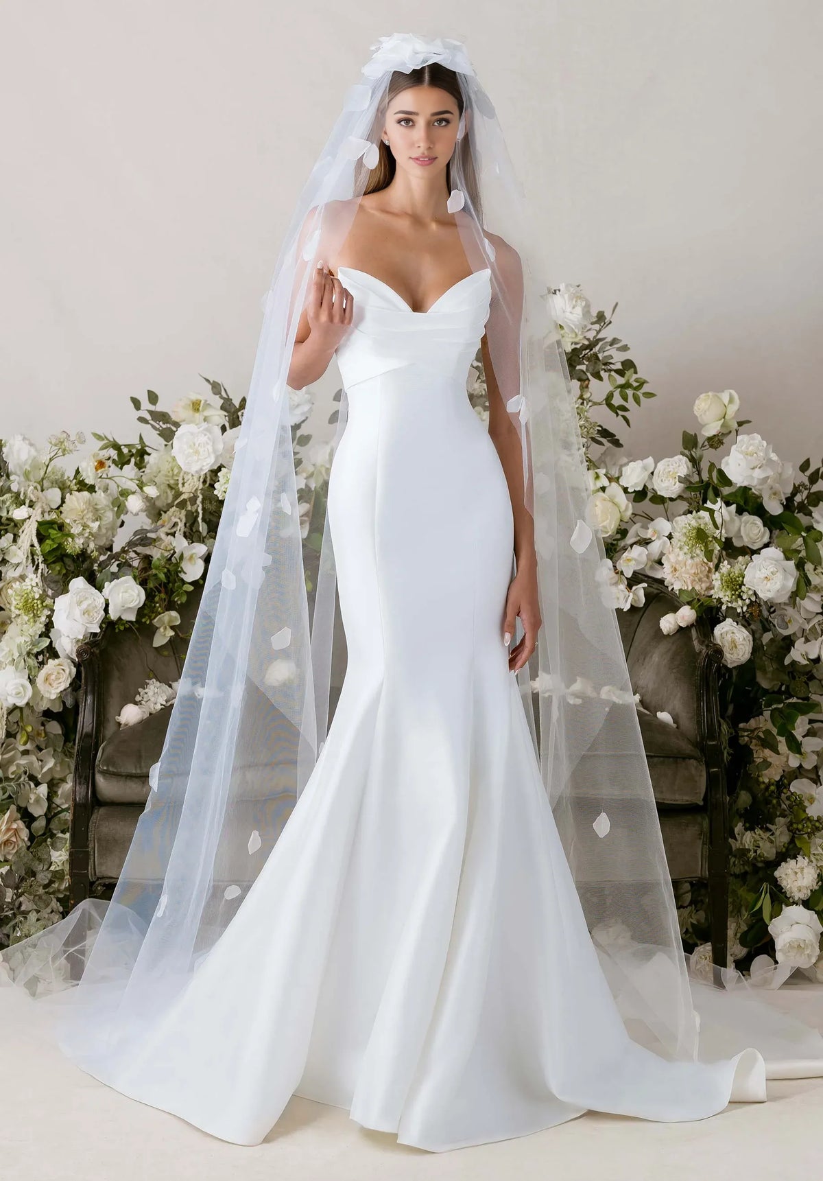Mermaid Sweetheart Satin Train Wedding Dress - Yihuiw by Yihuiw