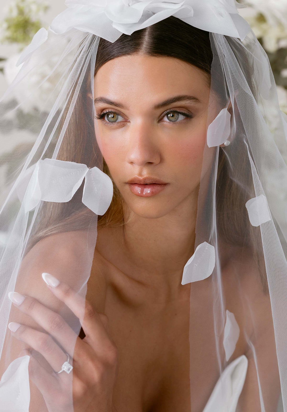 Mermaid Sweetheart Satin Train Wedding Dress - Yihuiw by Yihuiw