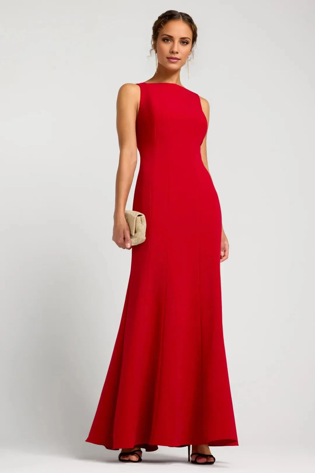 Streamlined Boat Neck Sleeveless Open-Back Mermaid Floor-Length Evening Dress by YiHuiw