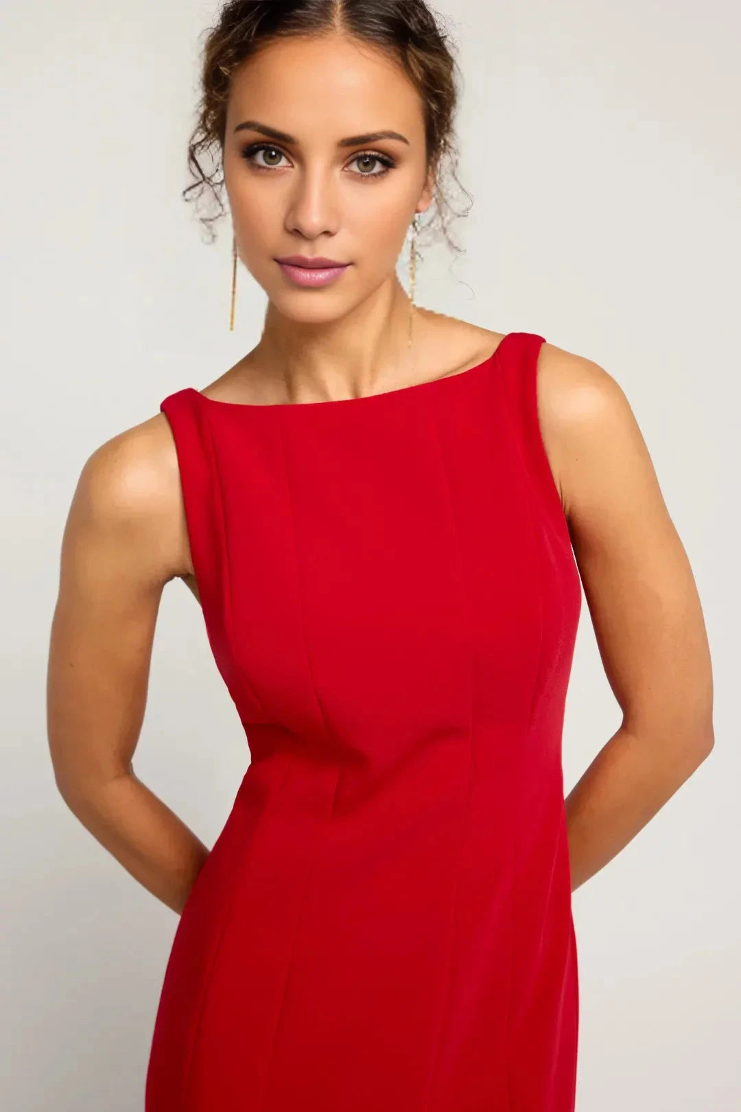 Streamlined Boat Neck Sleeveless Open-Back Mermaid Floor-Length Evening Dress by YiHuiw