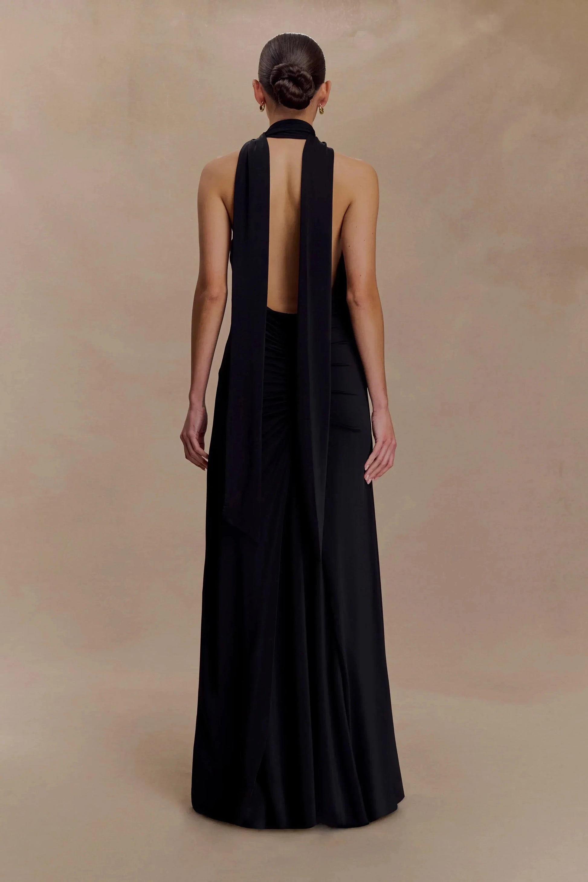 Stylish Sheath Halter Neck Sleeveless Draped Open Back Floor Length Prom Dress by YiHuiw