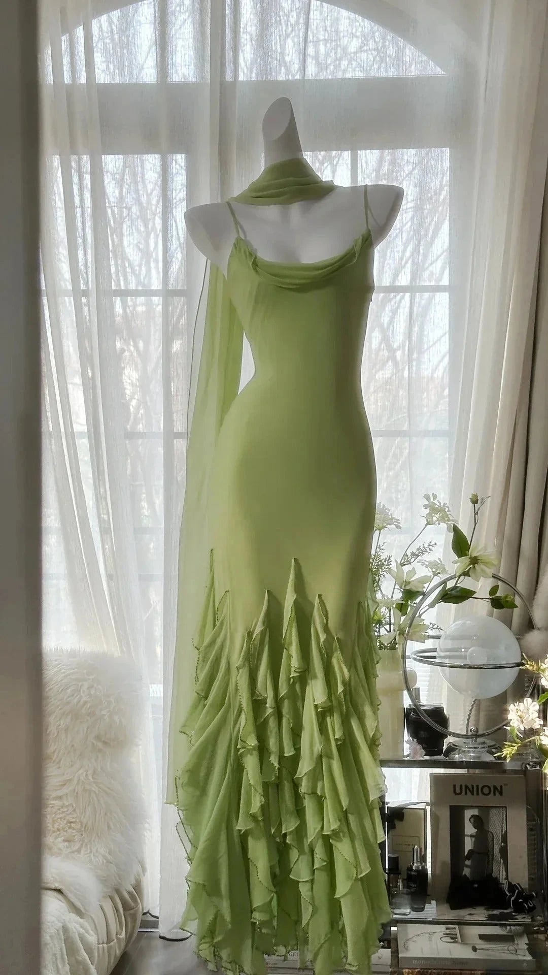 Stylish Elegant Spaghetti Straps Long Ruffled Mermaid Slim Fit Chiffon Ball Gown simple gentle atmospheric and unique desi Bring summer colors to enhance whiteness by YiHuiw