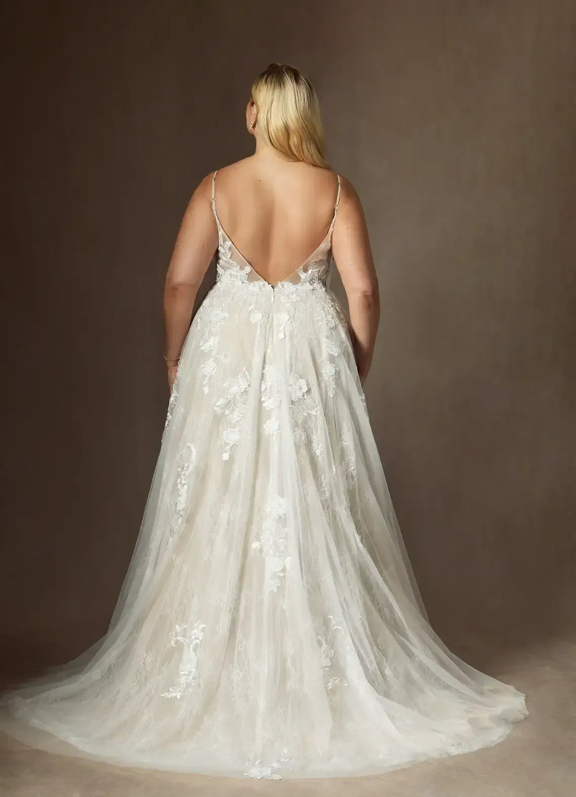 A-Line Spaghetti Strap Tulle Wedding Dress - Yihuiw by Yihuiw