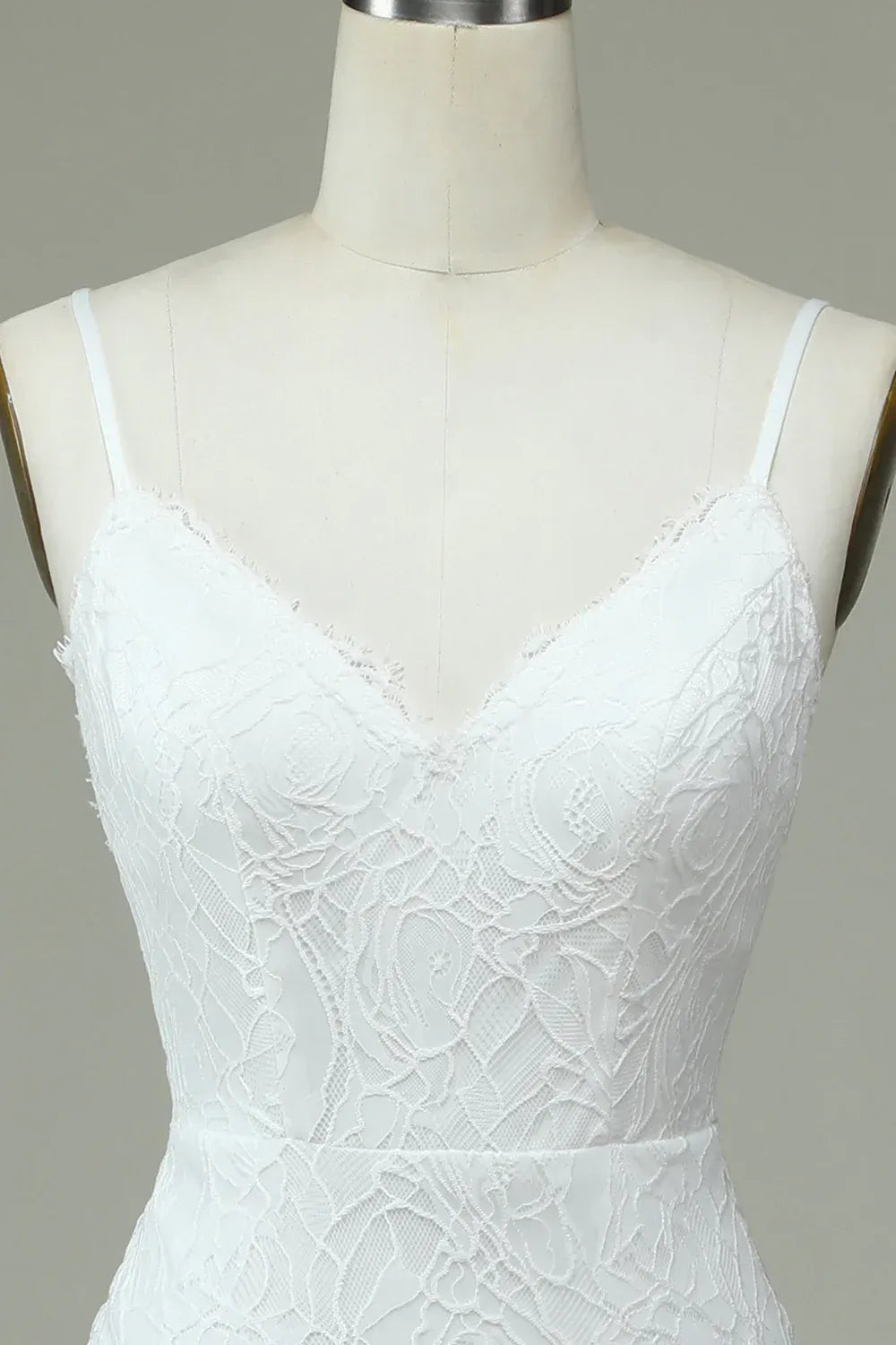 Mermaid V-Neck Lace Train Wedding Dress - Yihuiw by Yihuiw