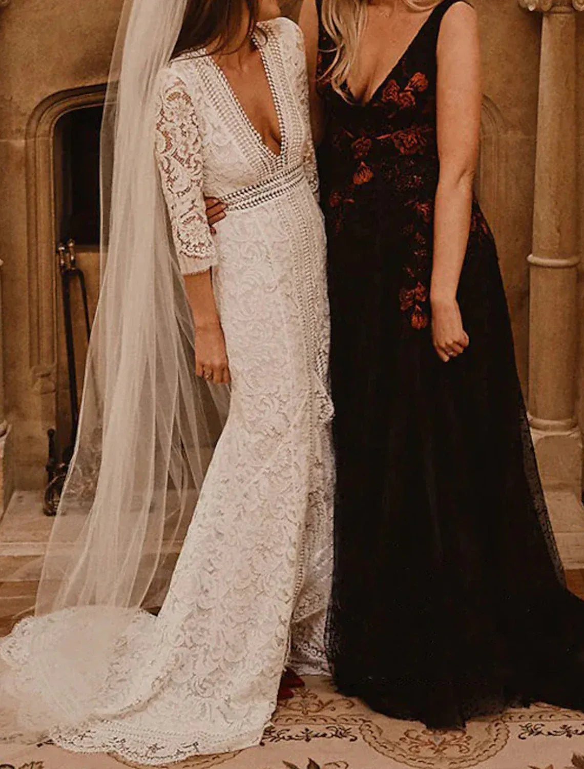 Mermaid Plunging Lace High Slit Wedding Dress - Yihuiw by Yihuiw