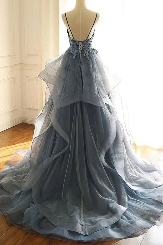 Tulle A-line V-neck Spaghetti Straps Appliqued Prom Dresses Evening Dress simple gentle atmospheric and unique desi Bring summer colors to enhance whiteness by YiHuiw