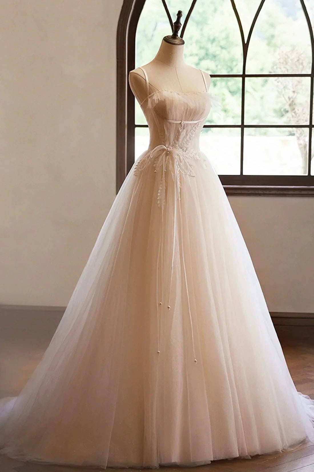 Tulle Lace Long Prom Dress, A-Line Spaghetti Straps Backless Evening Dress simple gentle atmospheric and unique desi Bring summer by YiHuiw