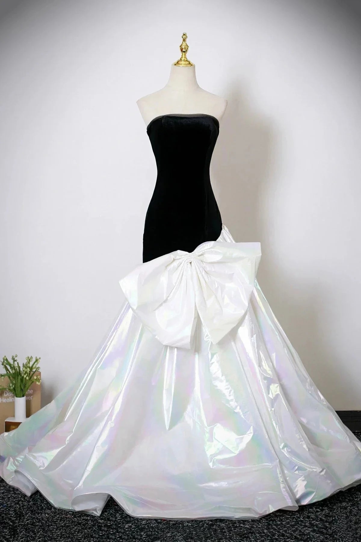 Velvet and White Colorful Satin Long Mermaid Strapless Prom Dress simple gentle atmospheric and unique desi Brin by YiHuiw