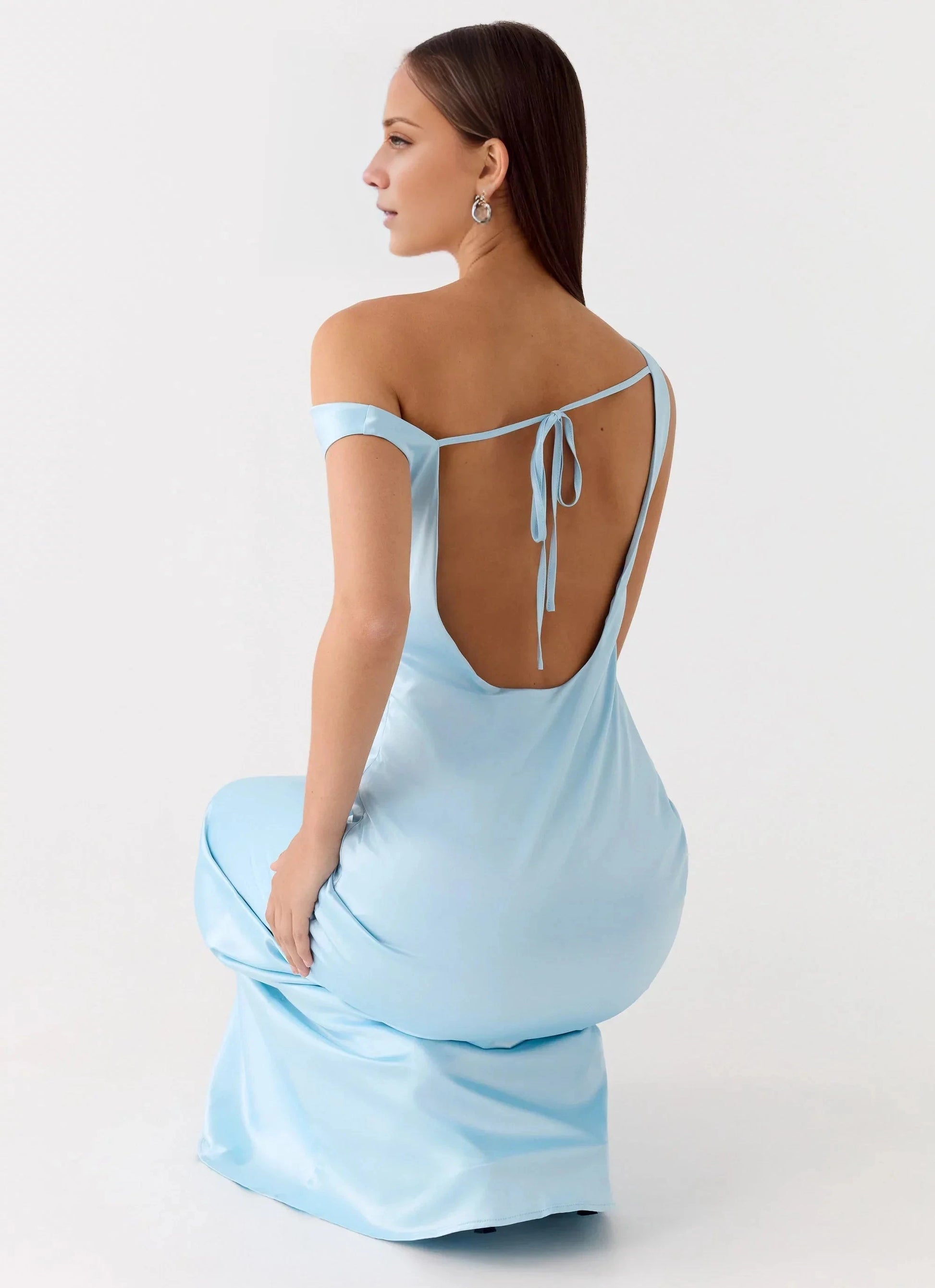Whimsical One-Shoulder Neck Sleeveless Open-Back Satin Floor-Length Prom Dress by YiHuiw