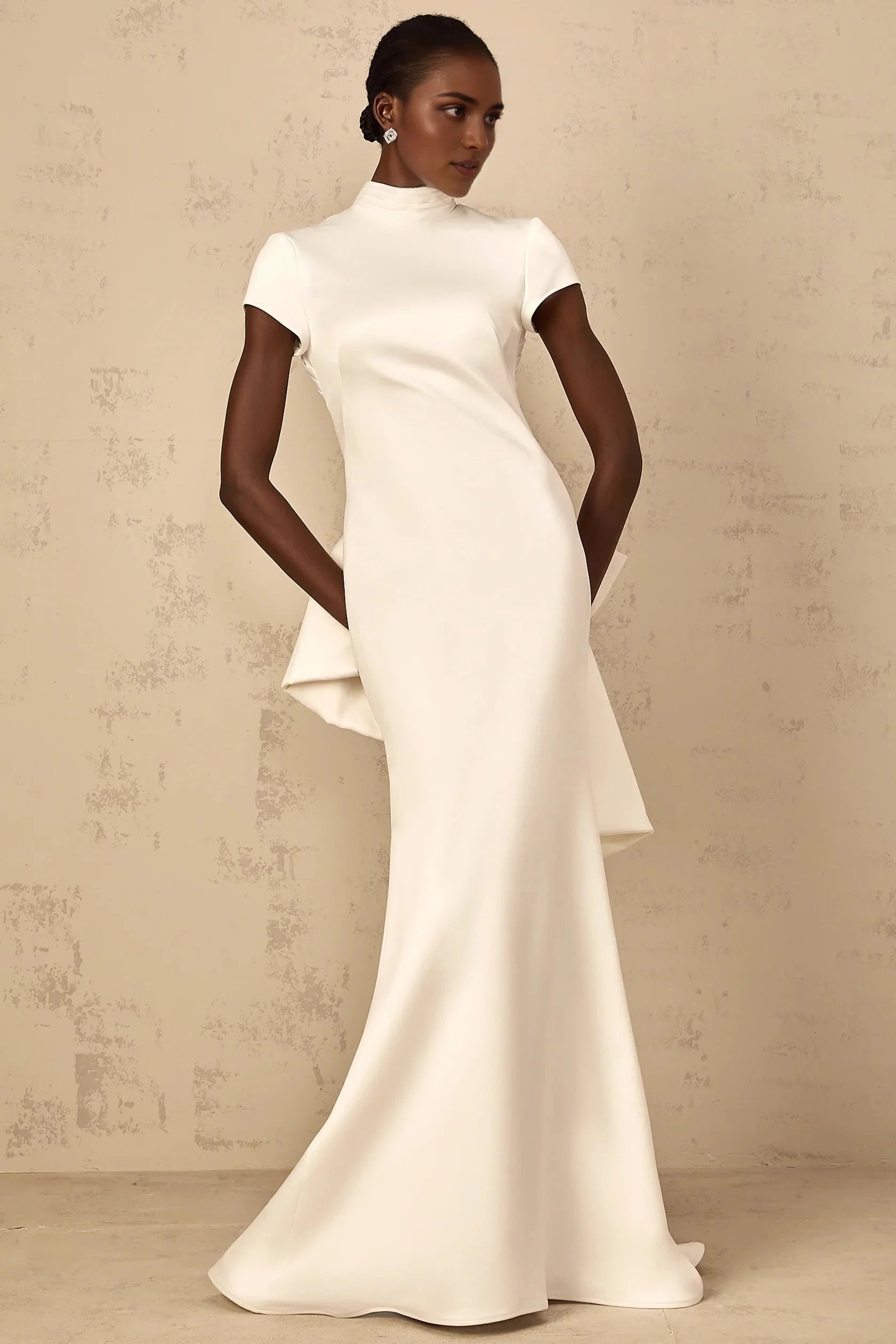 White Open - Back Bow - Detail Maxi Dress Camille White Statement Bow Mermaid Maxi Dress Evening Dress by YiHuiw