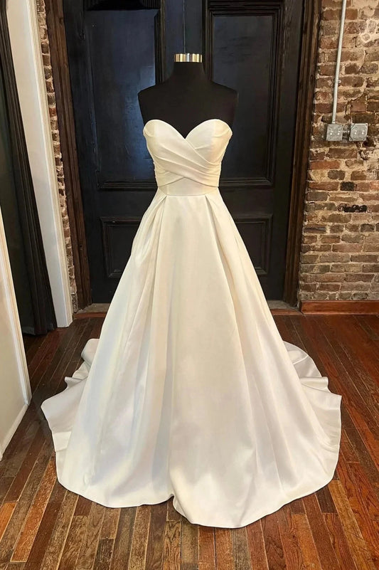 White Satin Long A-Line Prom Dress White Sweetheart Neck Formal Dress simple gentle atmospheric and unique desi Bring summer colors to enhance whitenes by YiHuiw