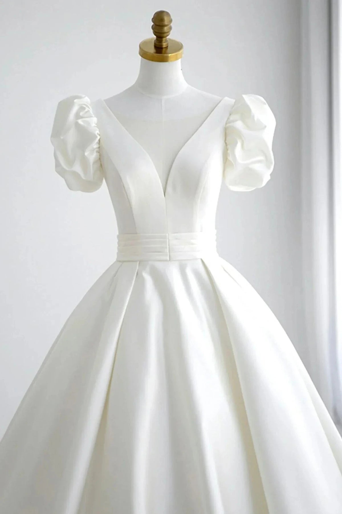 White V-Neck Satin Long Prom Dress A-Line Short Sleeve Formal Dress simple gentle atmospheric and unique desi Bring summer colors to enhance whitenes by YiHuiw