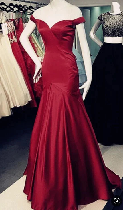 Wine red satin dress with off shoulder heart-shaped neckline and slim fishtail skirt, by YiHuiw