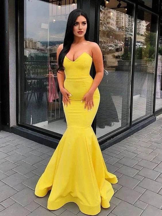 Yellow Strapless Mermaid Evening Gown Short Prom Dress by YiHuiw