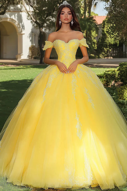 Yellow Off-the-Shoulder Ball Gown Prom Dress with Tulle Skirt and Sweetheart Neckline