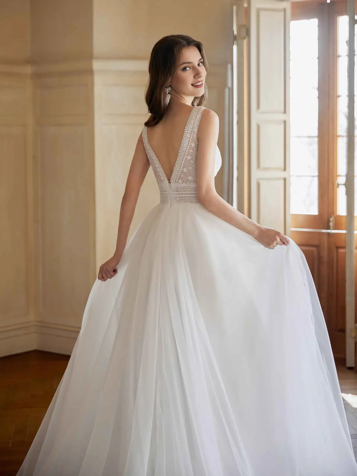 A-Line V-Neck Sleeveless Floor-Length Wedding Dress - Yihuiw by Yihuiw