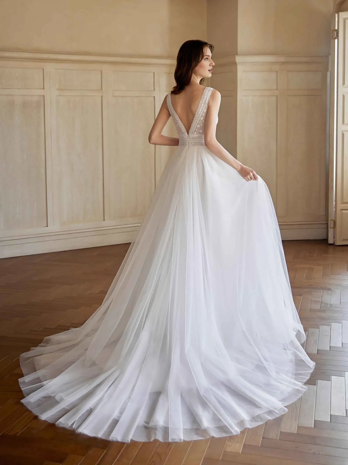 A-Line V-Neck Sleeveless Floor-Length Wedding Dress - Yihuiw by Yihuiw