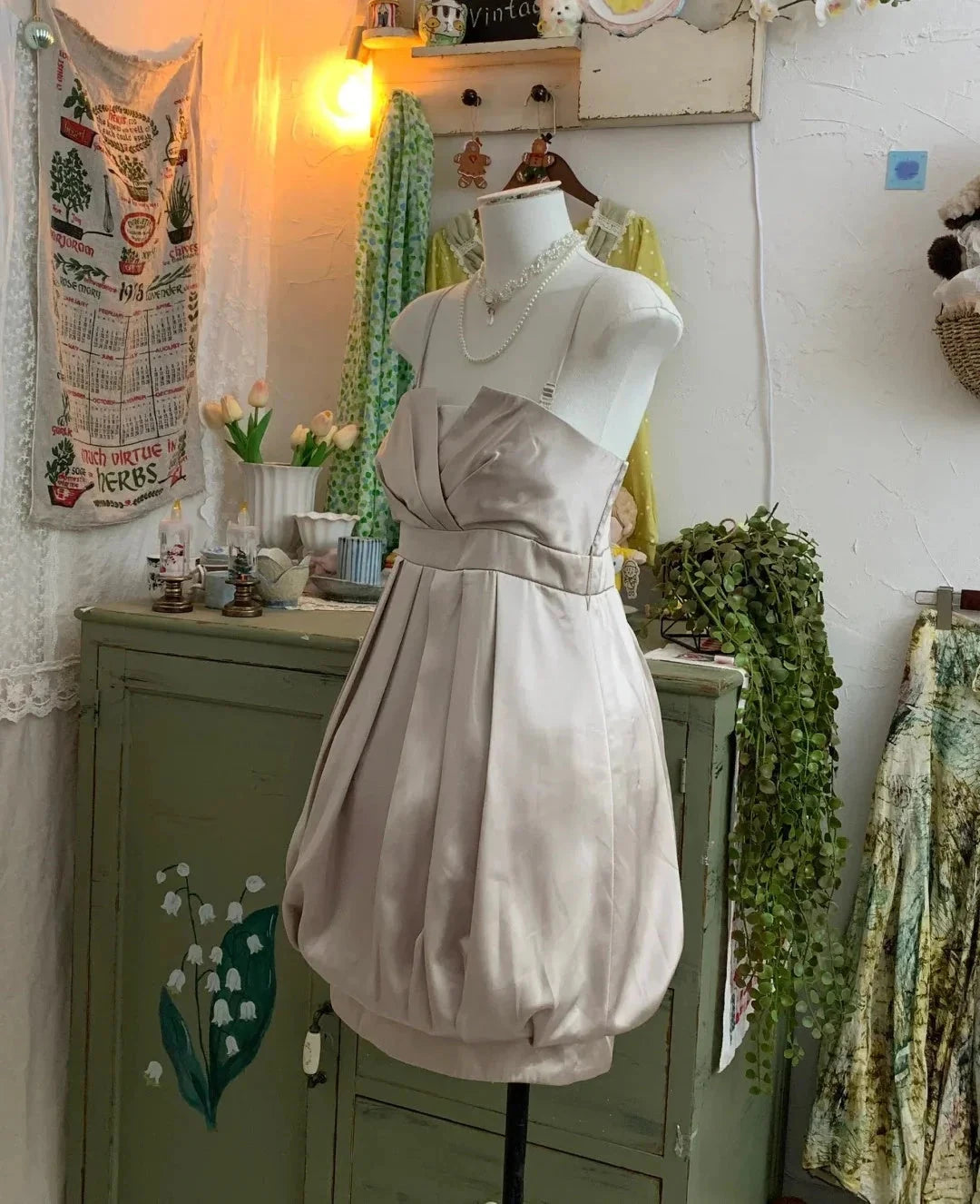birthday party dress prom dress evening dress prom dress simple gentle atmospheric and unique desi Bring summer colors to enhance whiteness by YiHuiw