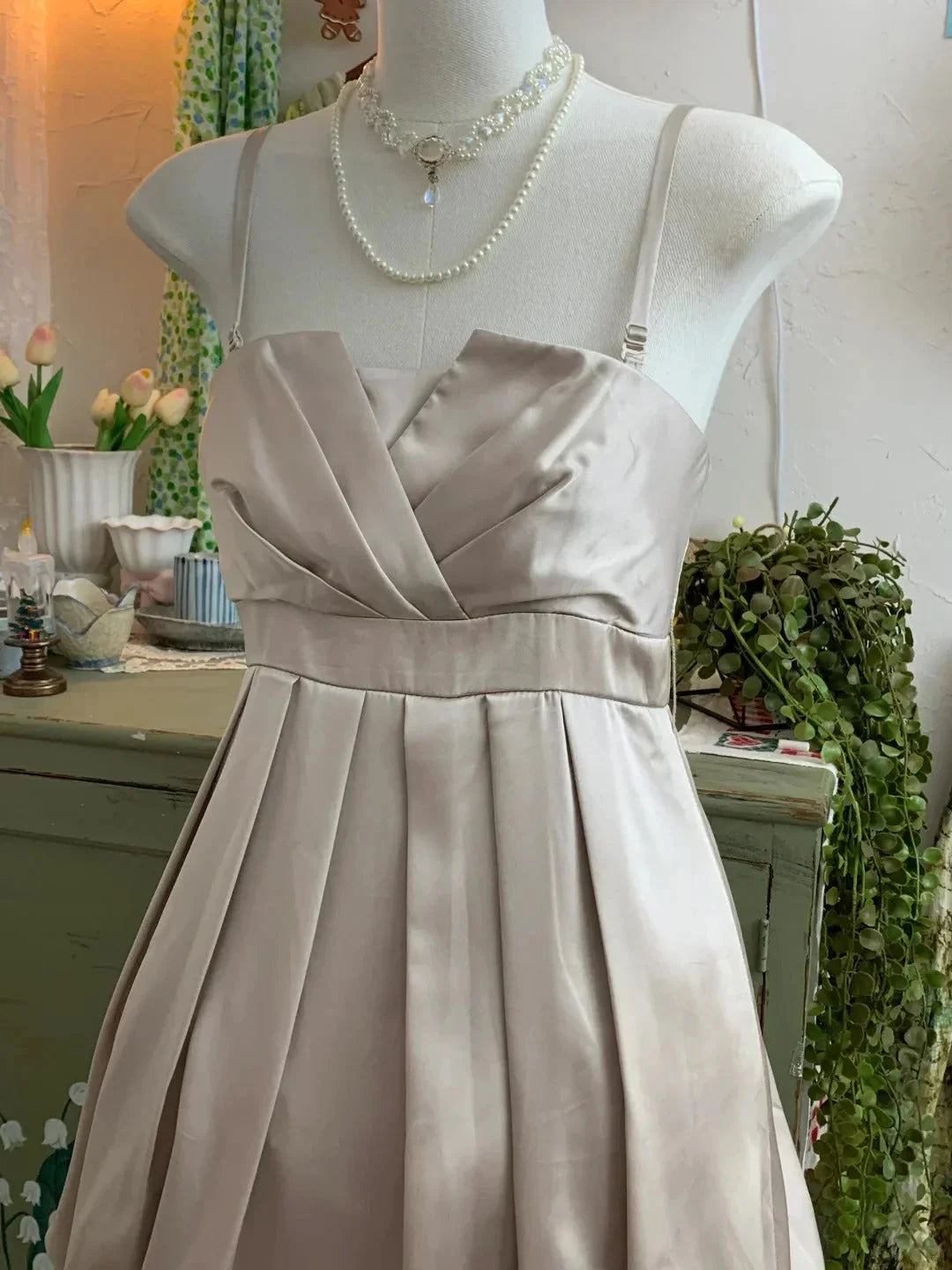 birthday party dress prom dress evening dress prom dress simple gentle atmospheric and unique desi Bring summer colors to enhance whiteness by YiHuiw