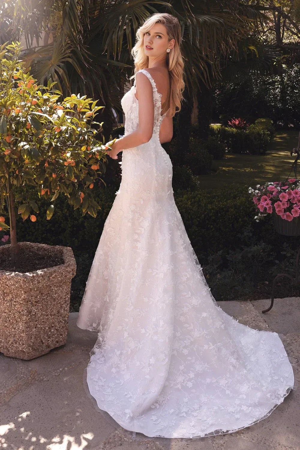 Mermaid Plunging Sleeveless Floor-Length Wedding Dress - Yihuiw by Yihuiw