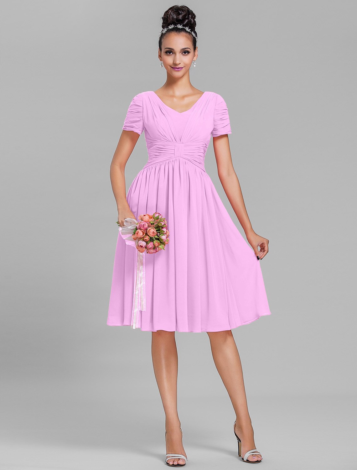 Sheath / Column Bridesmaid Dress V Neck Short Sleeve Vintage Inspired Knee Length Chiffon with Ruched / Draping by YiHuiw