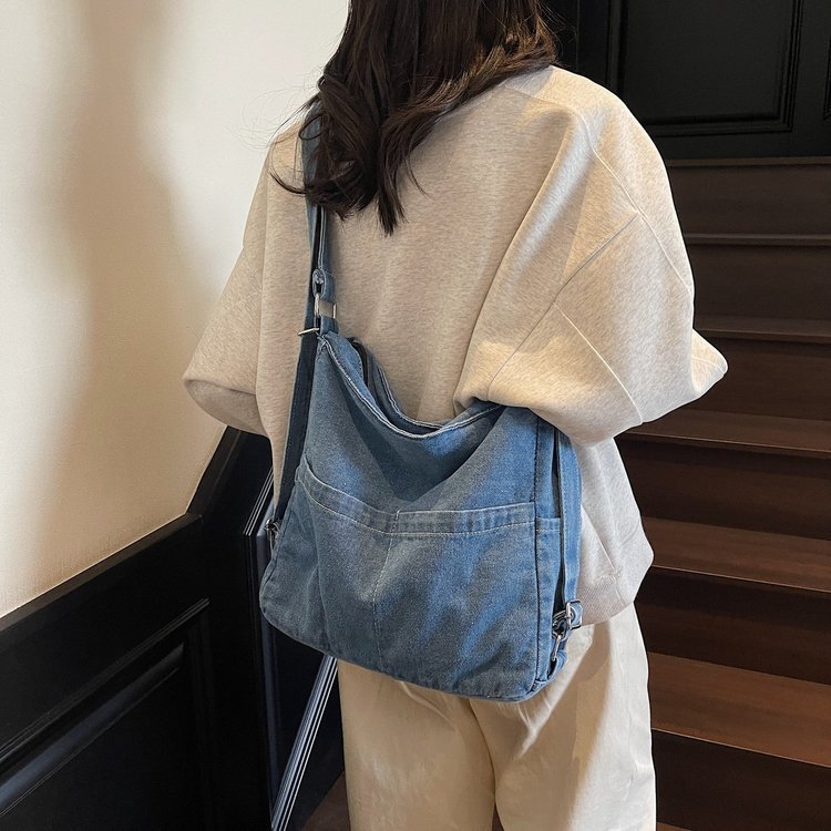 Artistic Denim Women's Large Capacity Messenger Bag