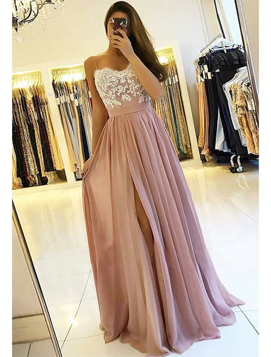 A-line/Princess Sweetheart Sleeveless Long/Floor-Length Chiffon Prom Dress With Split Appliqued by YiHuiw