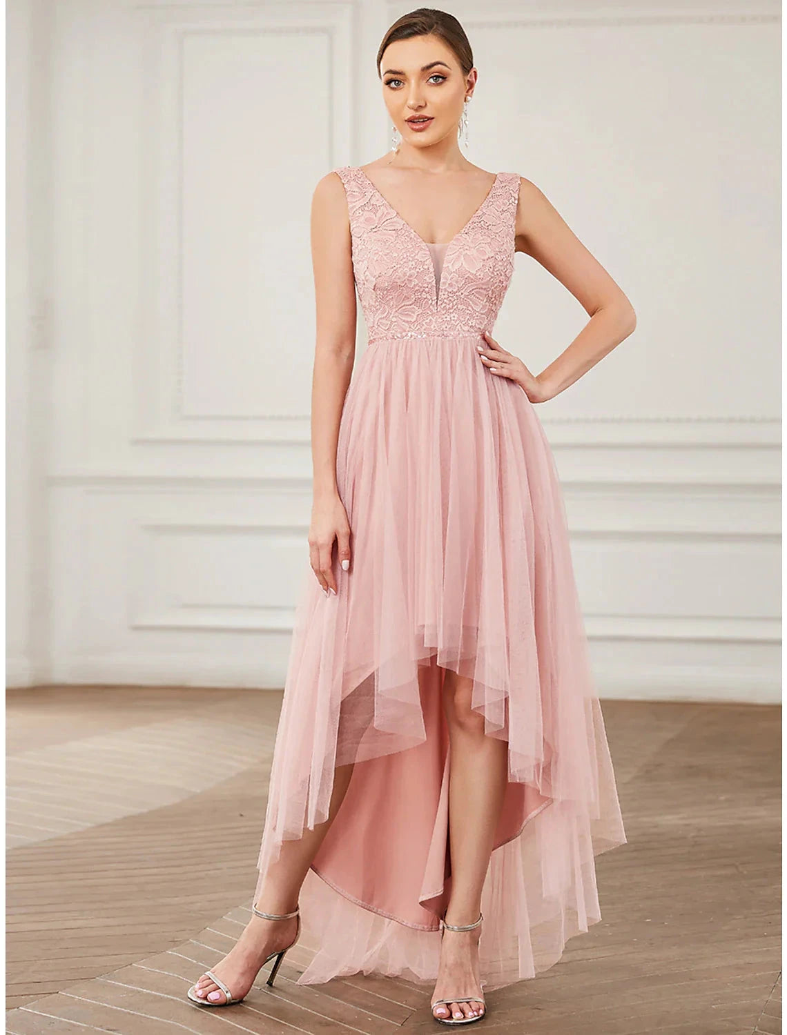A-Line Bridesmaid Dress V Neck Sleeveless Elegant Short / Mini Lace / Tulle with Draping / Ruching by YiHuiw