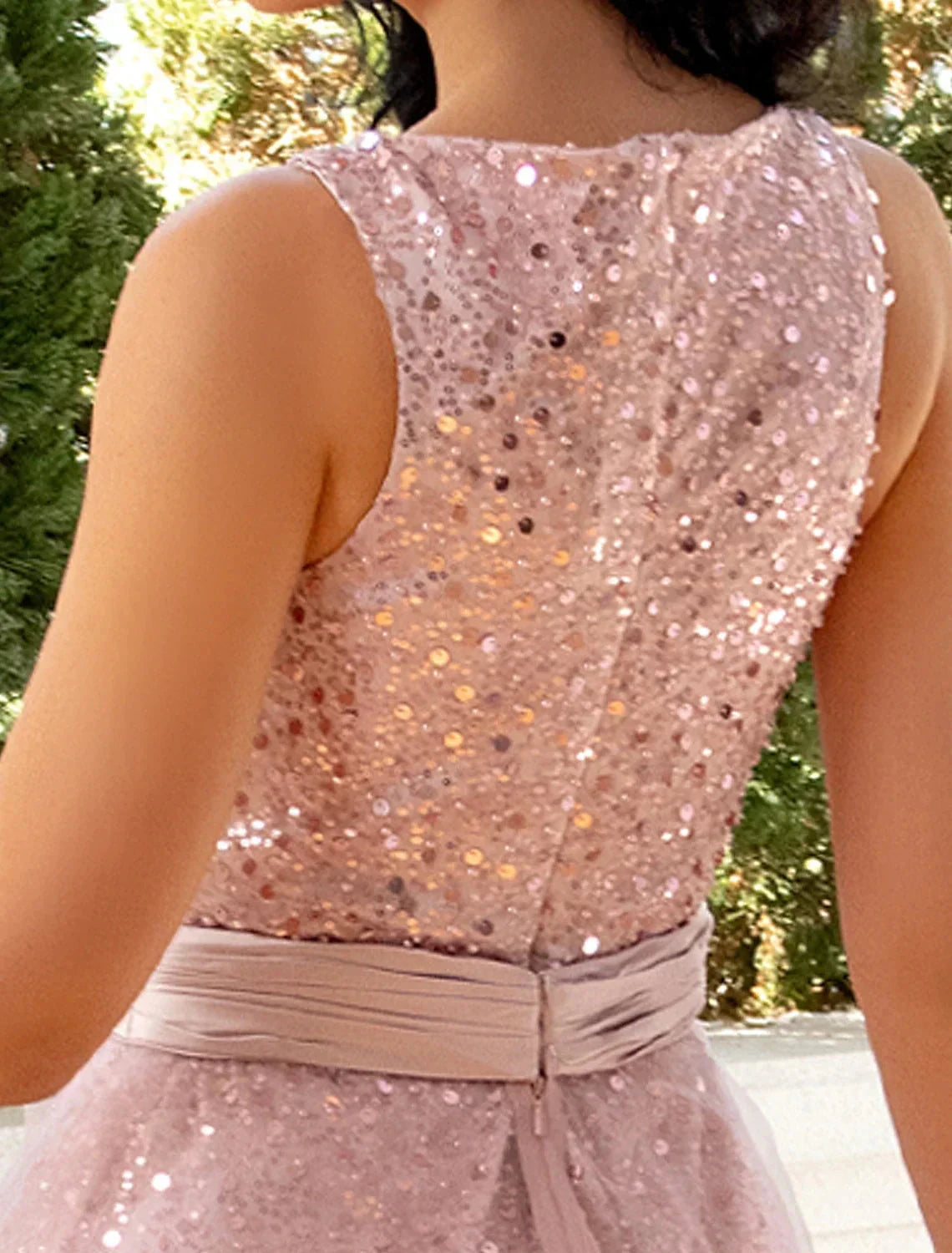 Sheath / Column Homecoming Dresses Sparkle & Shine Dress Cocktail Party Tea Length Sleeveless V Neck Detachable Tulle with Sequin by YiHuiw