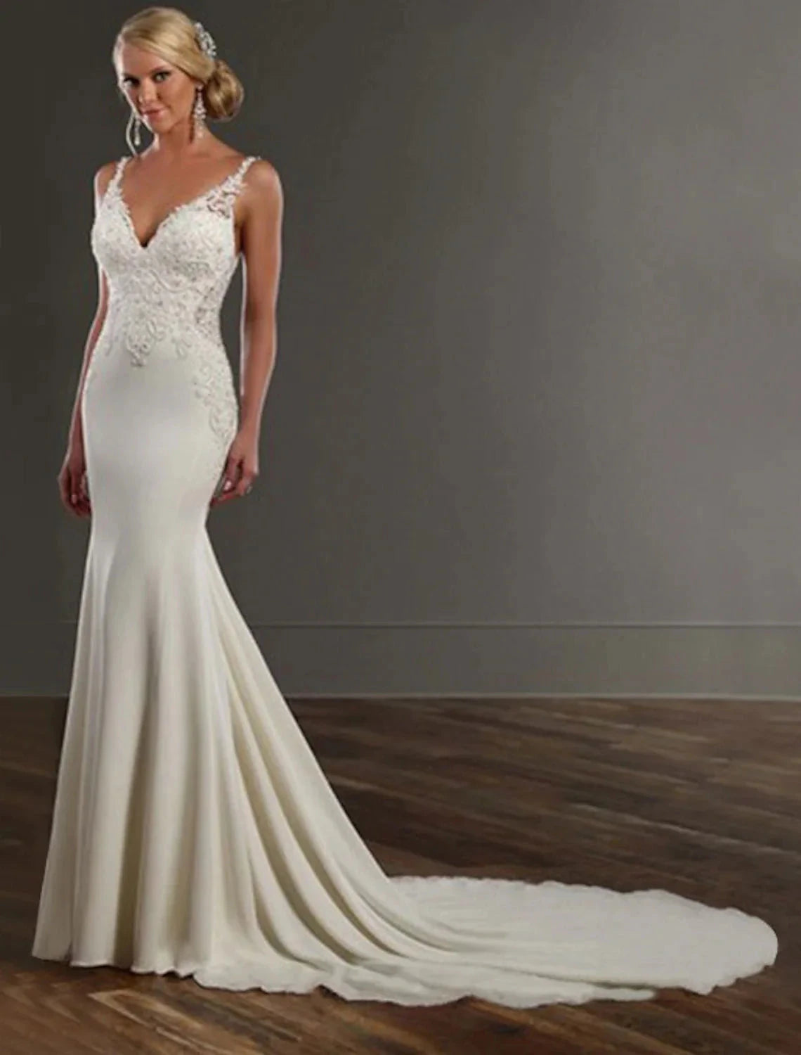 Engagement Open Back Sexy Formal Wedding Dresses Mermaid / Trumpet V Neck Sleeveless Chapel Train Lace Bridal Gowns With Appliques Summer Wedding Party Women's Clothing by YiHuiw
