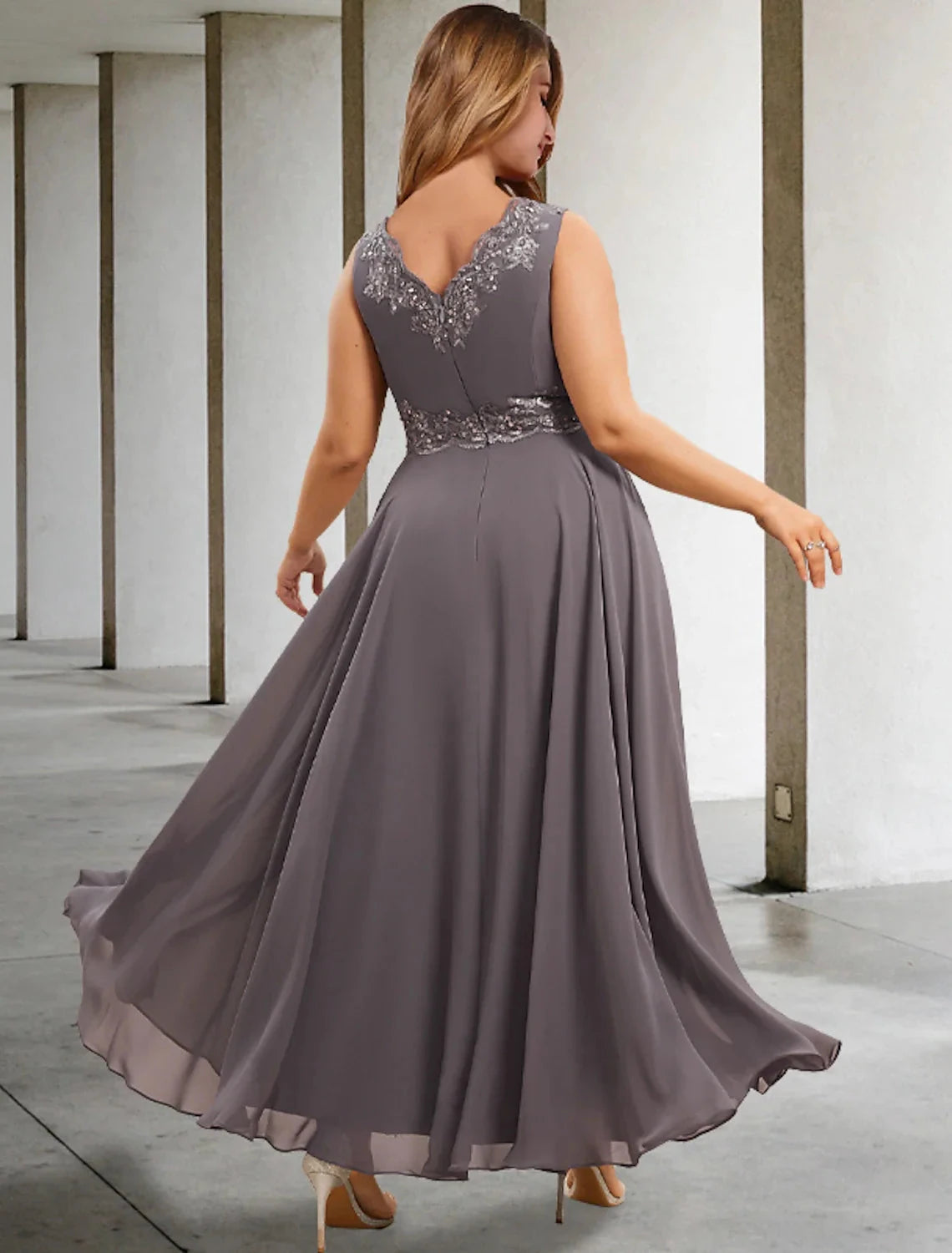 Two Piece A-Line Wedding Guest Dresses Plus Size Hide Belly Elegant Dress Formal Tea Length Sleeveless V Neck Chiffon with Appliques by YiHuiw