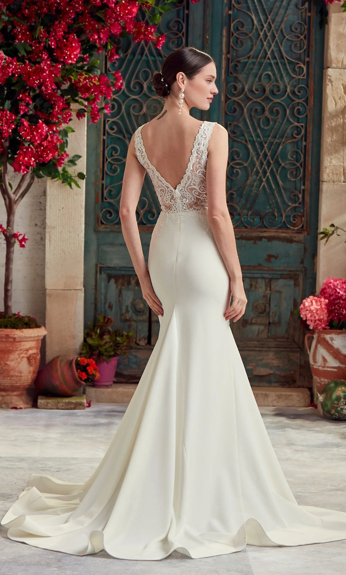 Mermaid V-Neck Lace Open Back Train Wedding Dress - Yihuiw by Yihuiw