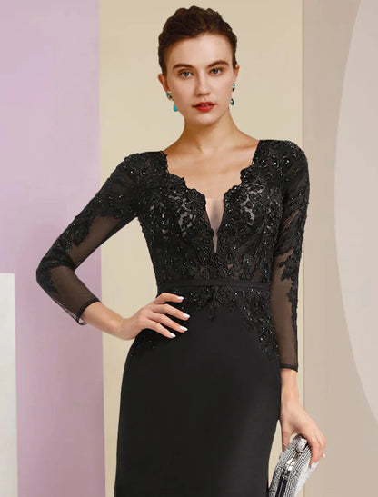 Sheath / Column Mother of the Bride Dress Wedding Guest Vintage Party V Neck Court Train Chiffon Lace Long Sleeve with Sequin by YiHuiw