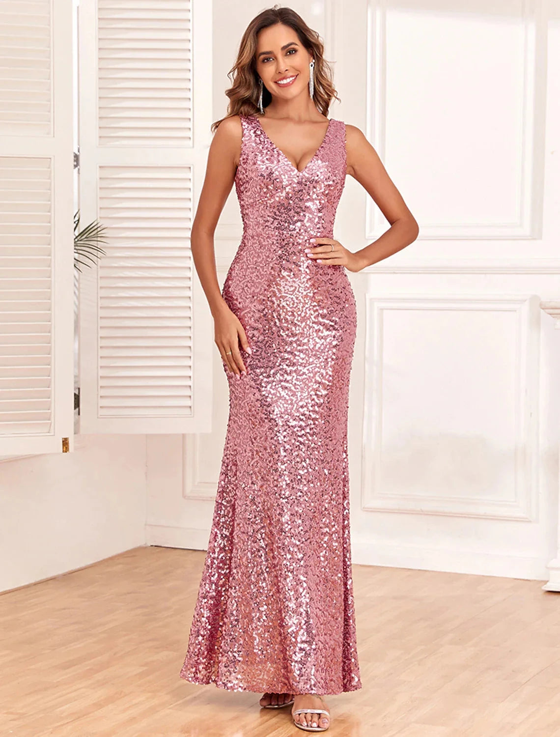Mermaid / Trumpet Evening Gown Elegant Dress Evening Party Prom Floor Length Sleeveless V Neck Bridesmaid Dress Sequined Backless with Sequin by YiHuiw