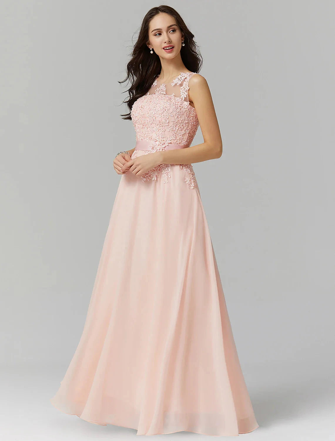 A-Line Bridesmaid Dress Jewel Neck Sleeveless Elegant Floor Length Chiffon / Lace with Appliques by YiHuiw