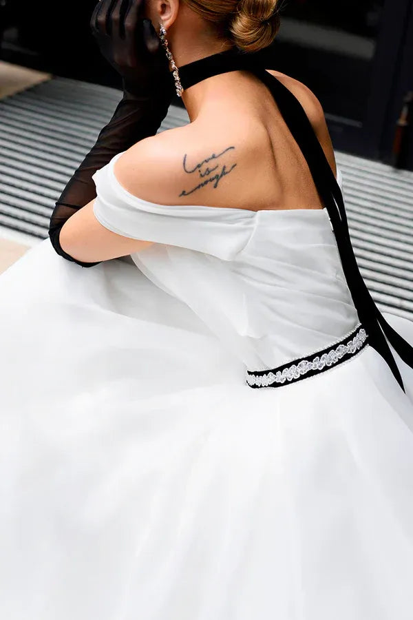 A-Line Off-Shoulder Floor-Length Wedding Dress - Yihuiw by Yihuiw