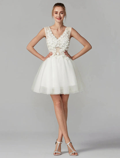A-Line Party Dress Homecoming Graduation Short / Mini Sleeveless V Neck Lace Over Tulle with Crystals Appliques by YiHuiw