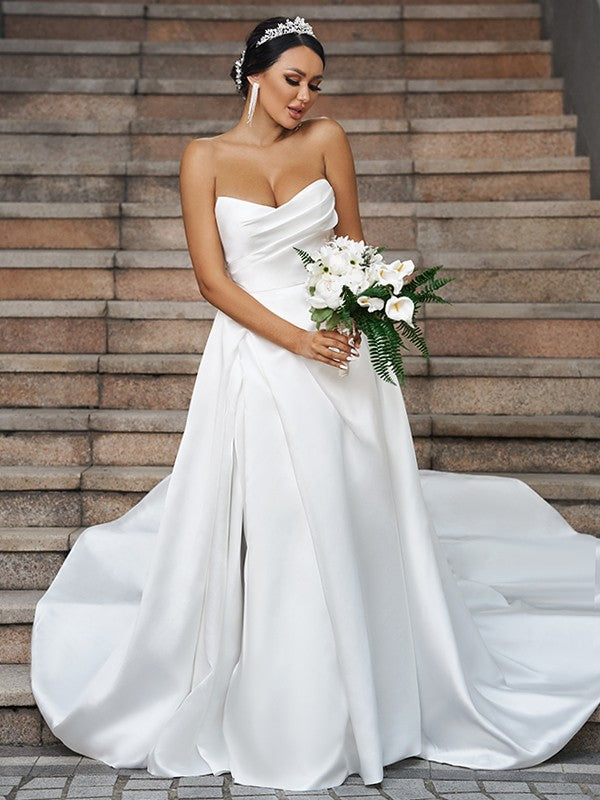 A-Line/Princess Satin Ruffles Sweetheart Sleeveless Chapel Train Wedding Dresses by YiHuiw