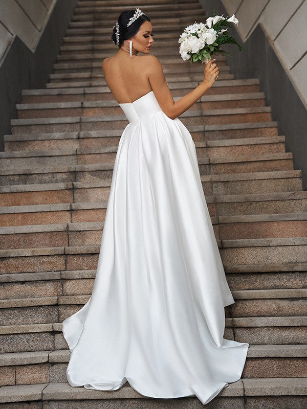 A-Line/Princess Satin Ruffles Sweetheart Sleeveless Chapel Train Wedding Dresses by YiHuiw