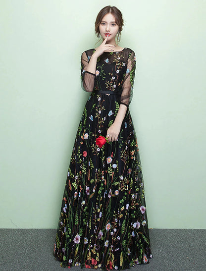 A-Line Elegant Sparkle & Shine Formal Evening Dress Jewel Neck 3/4 Length Sleeve Floor Length Lace with Embroidery by YiHuiw