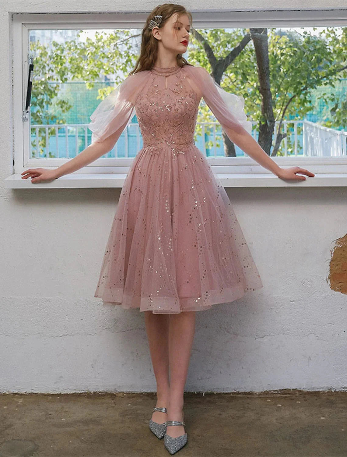 A-Line Cocktail Dresses Party Dress Graduation Engagement Knee Length 3/4 Length Sleeve Jewel Neck Tulle with Sequin Appliques by YiHuiw