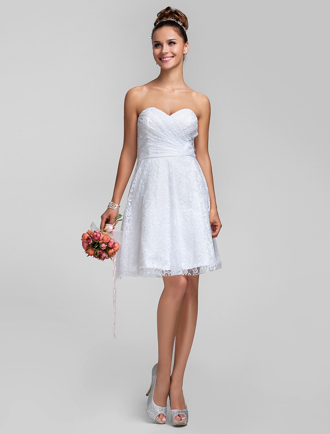 Princess / A-Line Bridesmaid Dress Sweetheart Sleeveless Knee Length Lace with Lace / Sash / Ribbon / Criss Cross by YiHuiw