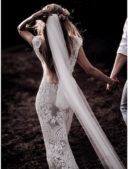 Beach Boho Wedding Dresses Mermaid / Trumpet V Neck Cap Sleeve Court Train Lace Bridal Gowns With Appliques Solid Color by YiHuiw